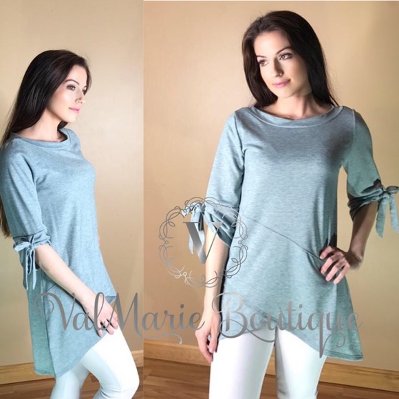 Asymmetrical Comfy Tunic Top - Picture 2 of 3